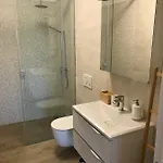 Nona Ervina Apartment *