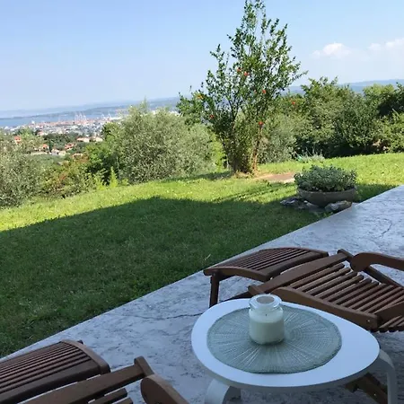Apartment Nona Ervina