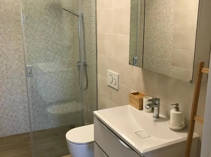 Nona Ervina 公寓 *